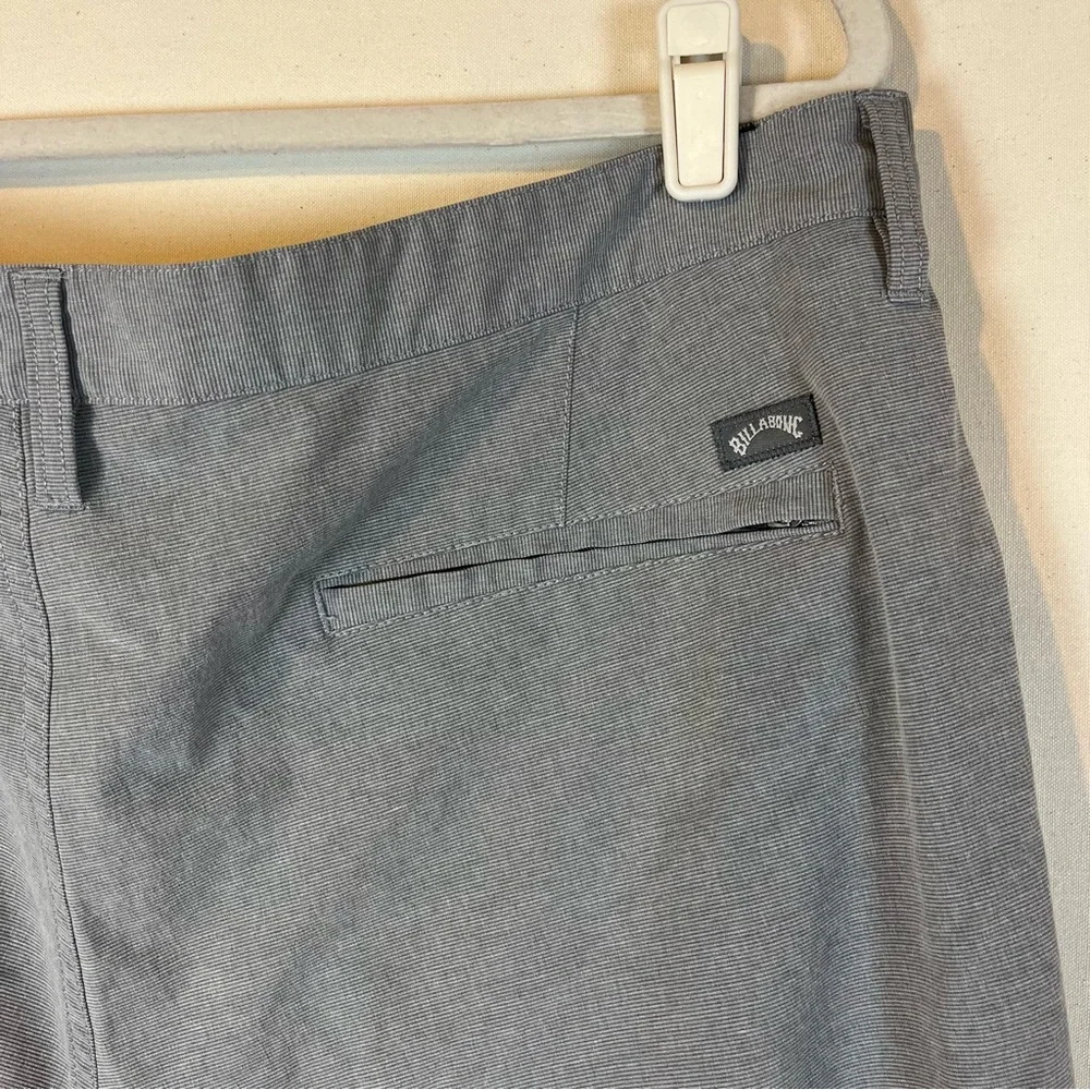 Billabong Gray Flat Front Men's‎ Shorts